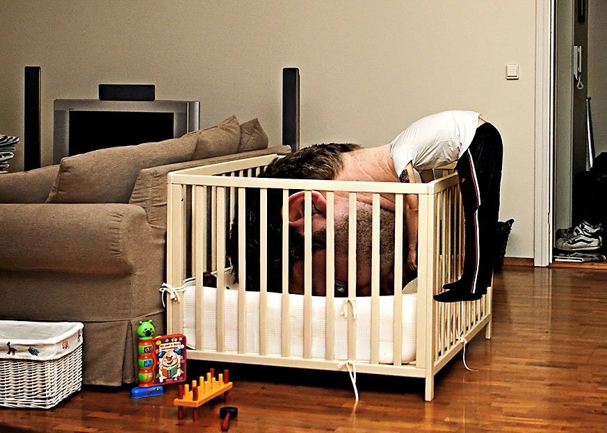 This is why dads good at babysitting