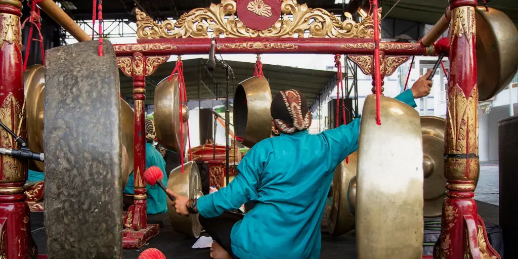 yogyakarta prepares gamelan