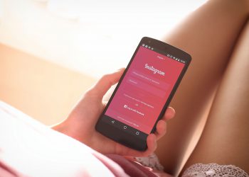 Instagram Is Testing Photo Albums, Because Nothing Is Sacred Anymore