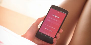 Instagram Is Testing Photo Albums, Because Nothing Is Sacred Anymore
