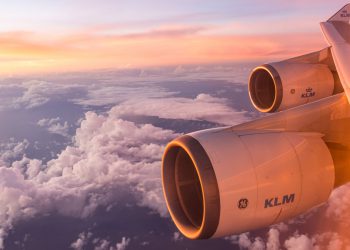 Limited underwater visibility hampers search for flight JT610