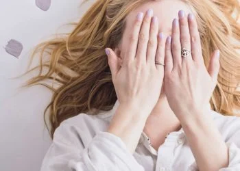 Psychological Benefits for Kids When Moms Keep Taking Folic Acid