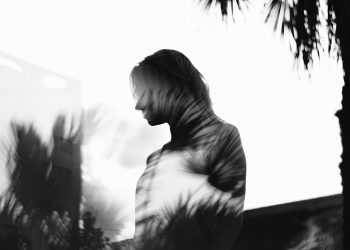 Canon EOS 6D + 50mm ƒ/4 ISO 250