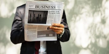 Bitcoin And Stock Market Prediction for 2019 & (2018 Recap Performance)