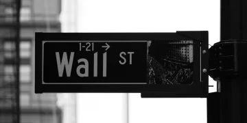 Apple 1Q Guidance CUT Could Make The Stock Market Crash – Apple Stock Crashing