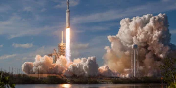 SpaceX sends 60 more Starlink satellites into orbit