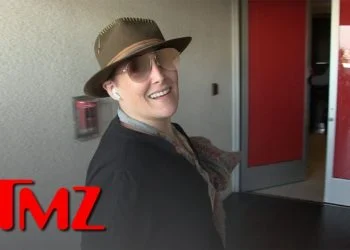Ricki Lake reveals ‘quiet hell’ of hair loss as she shows off buzz cut