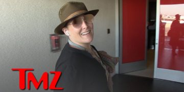 Ricki Lake reveals ‘quiet hell’ of hair loss as she shows off buzz cut