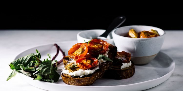 This Is How All Your Favorite Chefs Make Scrambled Eggs