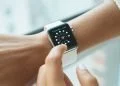 Here’s Why No One Is Buying Smartwatches Anymore