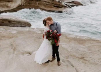 Vibrant Bridal Session at the Springs